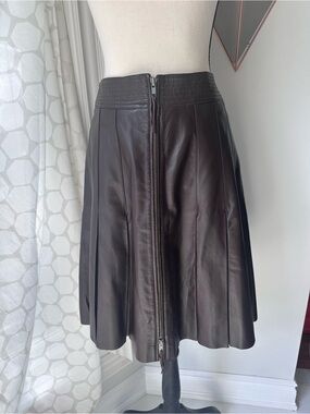 MARGARET M Dark Brown Genuine Leather Double Zip-Front Pleated Skirt Size 8